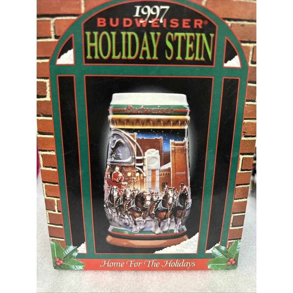 1997‎ Budweiser Holiday Stein Home For The Holidays Ceramic Collectible